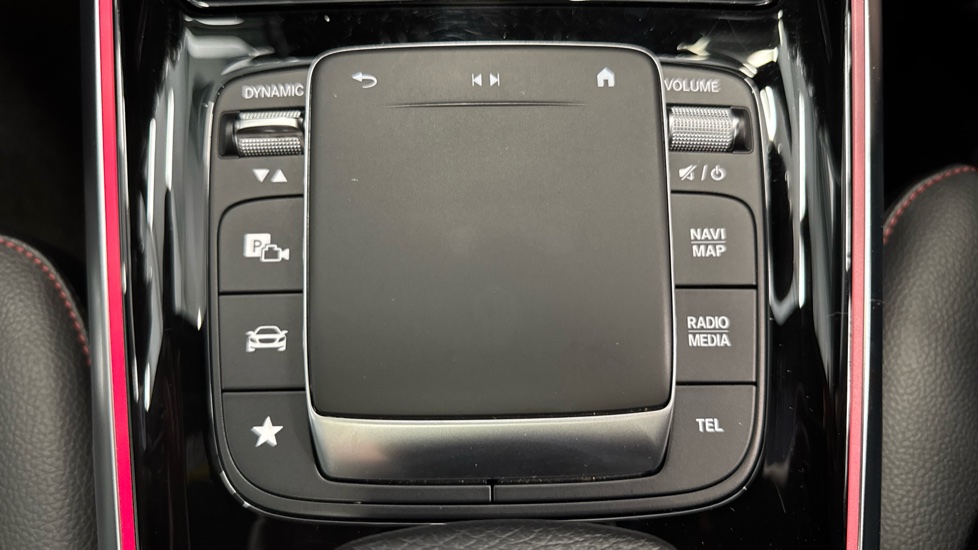 Mercedes-Benz GLB 220d 4Matic AMG Line Prem Plus 5dr 8G-Tronic Diesel Estate - Image 36