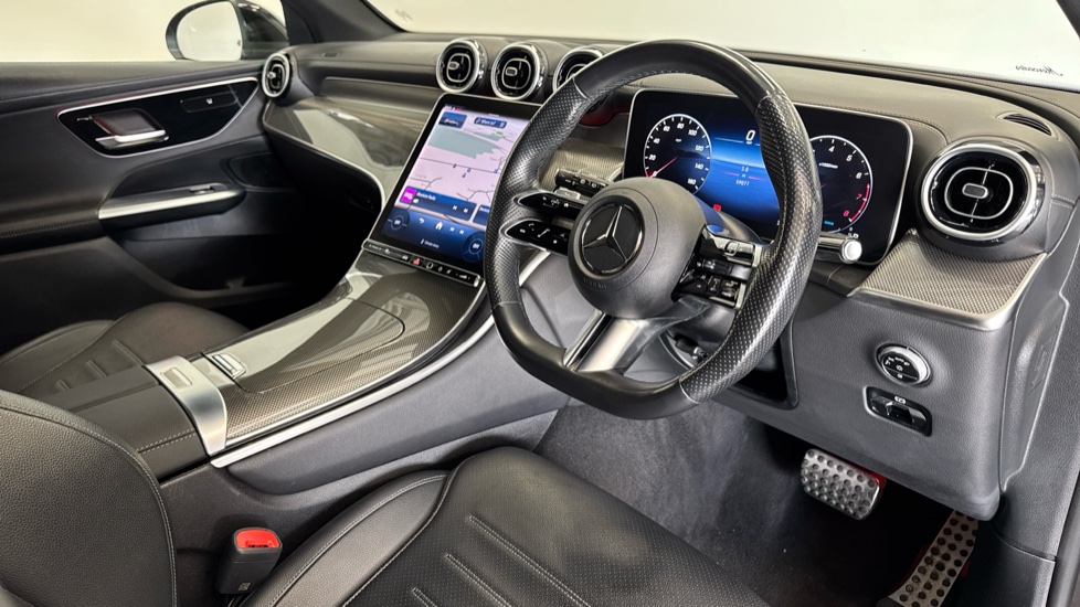 Mercedes-Benz GLC 300 4Matic AMG Line 5dr 9G-Tronic Petrol Estate - Image 11