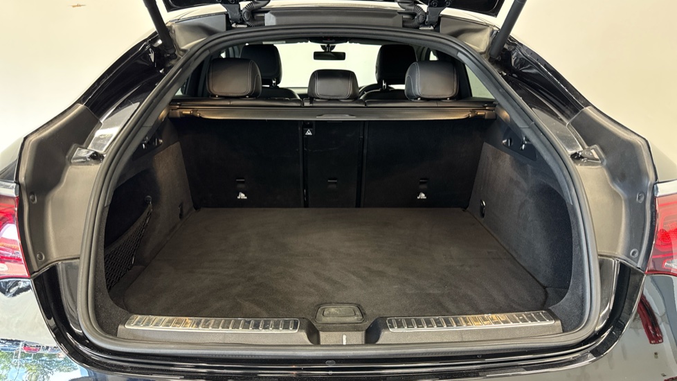 Mercedes-Benz GLC Coupe GLC 300 4Matic AMG Line 5dr 9G-Tronic Petrol Estate - Image 4