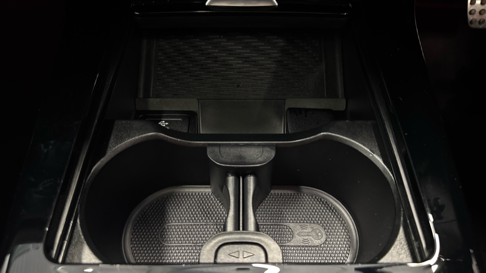 Mercedes-Benz A-Class A200 AMG Line Premium Plus 5dr Auto Petrol Hatchback - Image 33