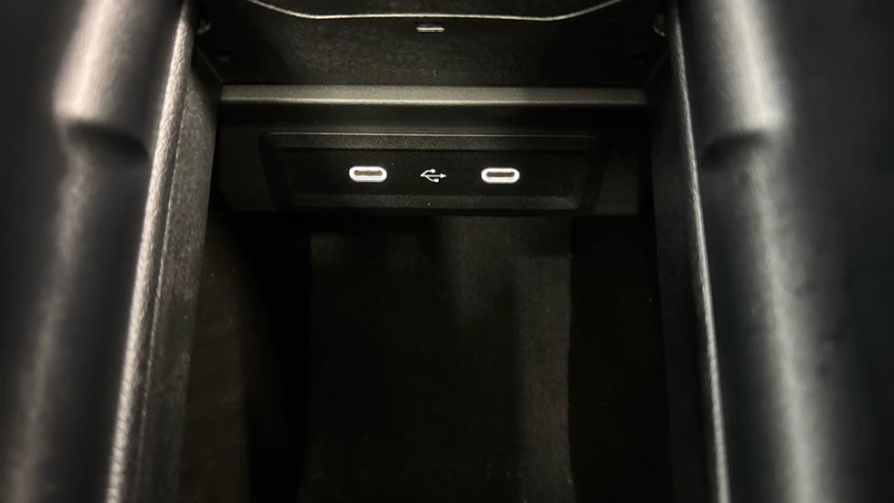 Mercedes-Benz A-Class A200 AMG Line Premium Plus 5dr Auto Petrol Hatchback - Image 35