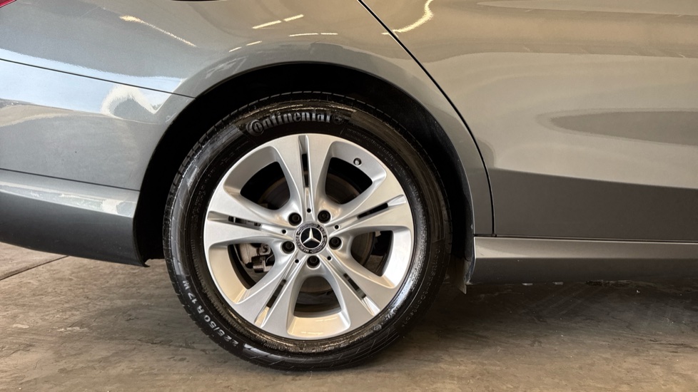 Mercedes-Benz C-Class C220d SE Executive Edition 5dr 9G-Tronic Diesel Estate - Image 7