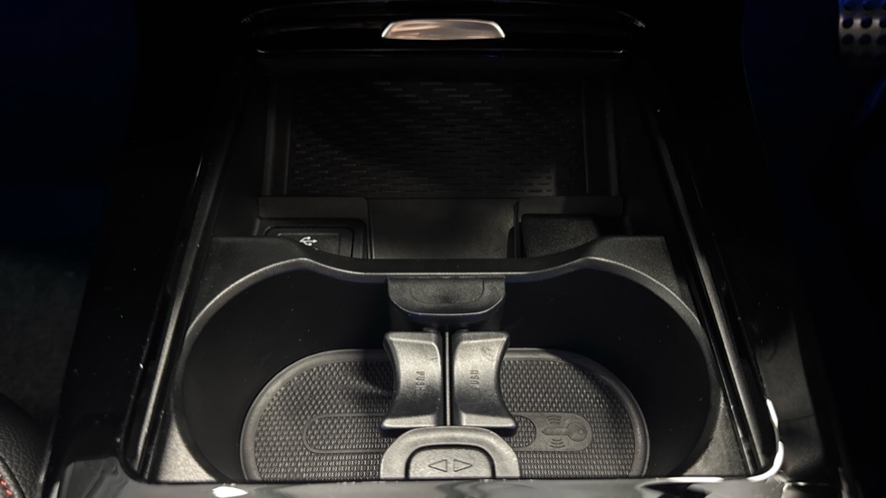 Mercedes-Benz A-Class A200 AMG Line Executive 5dr Auto Petrol Hatchback - Image 34