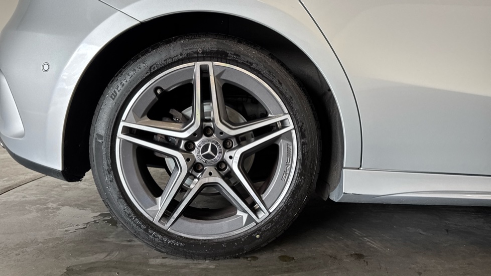 Mercedes-Benz A-Class A180 AMG Line Executive 5dr Petrol Hatchback - Image 7