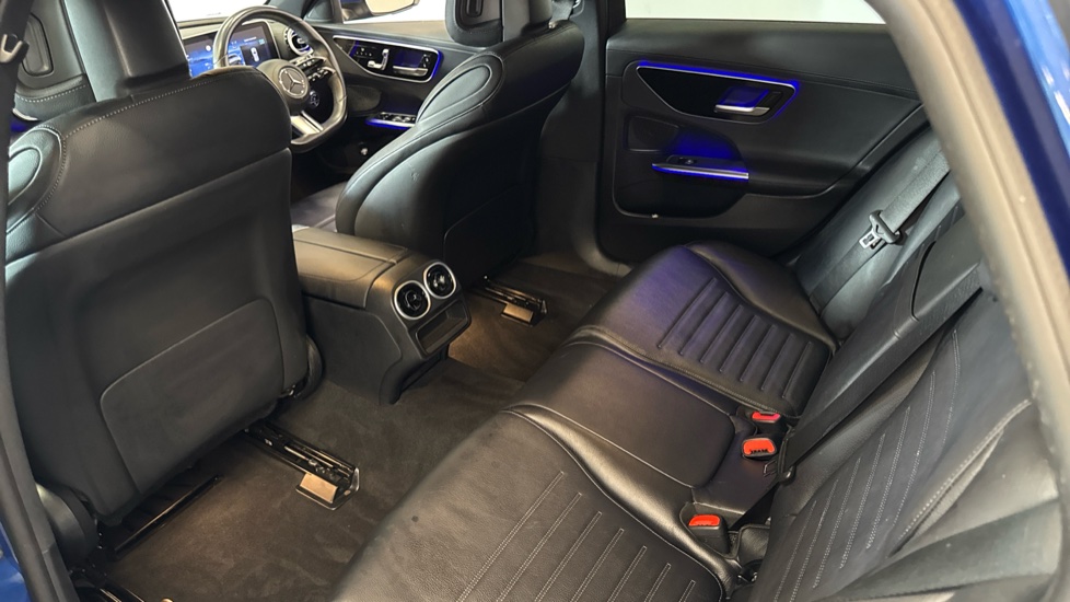 Mercedes-Benz C-Class C200 AMG Line Premium 5dr 9G-Tronic Petrol Estate - Image 16