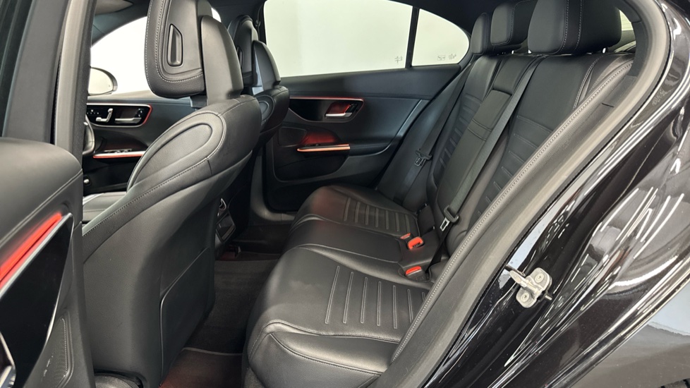 Mercedes-Benz C-Class C200 AMG Line 4dr 9G-Tronic Petrol Saloon - Image 16