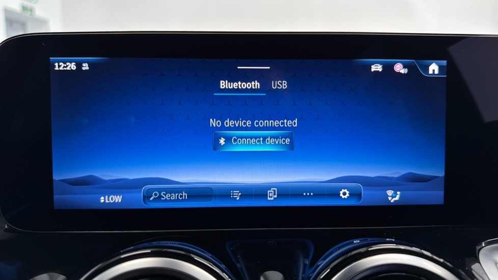 Mercedes-Benz GLB 200 Sport Executive 5dr 7G-Tronic Petrol Estate - Image 43