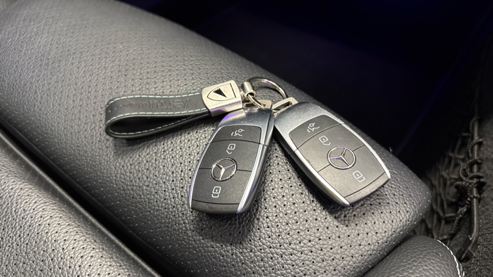 Mercedes-Benz C-Class C200d Sport 5dr Auto Diesel Estate - Image 20