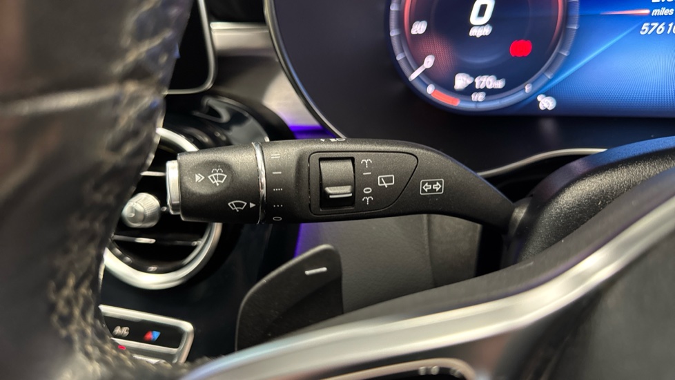 Mercedes-Benz C-Class C200d Sport 5dr Auto Diesel Estate - Image 31