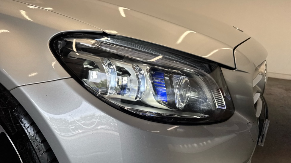 Mercedes-Benz C-Class C200d Sport 5dr Auto Diesel Estate - Image 43