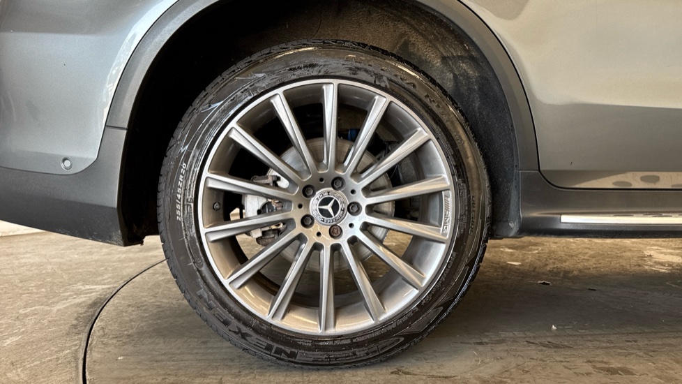 Mercedes-Benz GLC 220d 4Matic AMG Line Premium 5dr 9G-Tronic Diesel Estate - Image 7