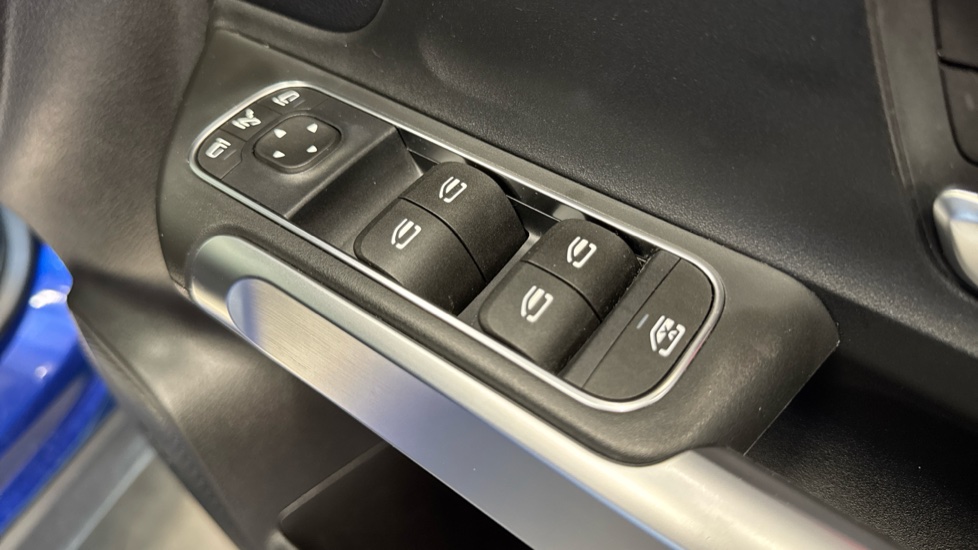 Mercedes-AMG GLB GLB 35 4Matic Premium 5dr 8G-Tronic - Image 26