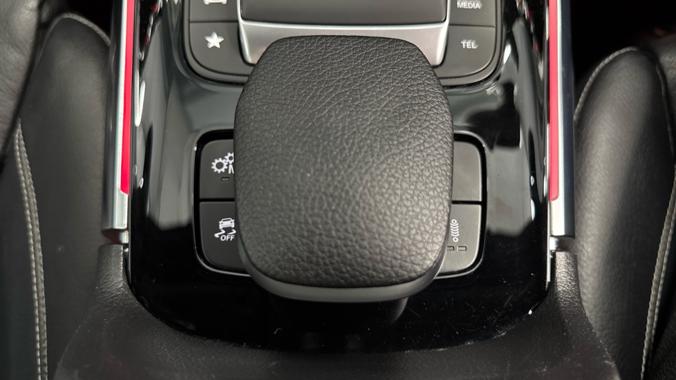 Mercedes-AMG GLB GLB 35 4Matic Premium 5dr 8G-Tronic - Image 37