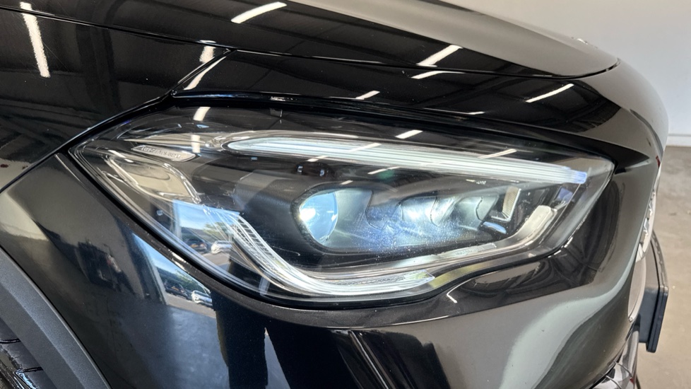 Mercedes-Benz GLA 220d 4Matic AMG Line Premium Plus 5dr Auto Diesel Hatchback - Image 44