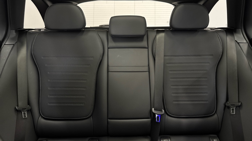 Mercedes-Benz C-Class C300e AMG Line Premium [Pan Roof] 5dr 9G-Tronic Estate - Image 15
