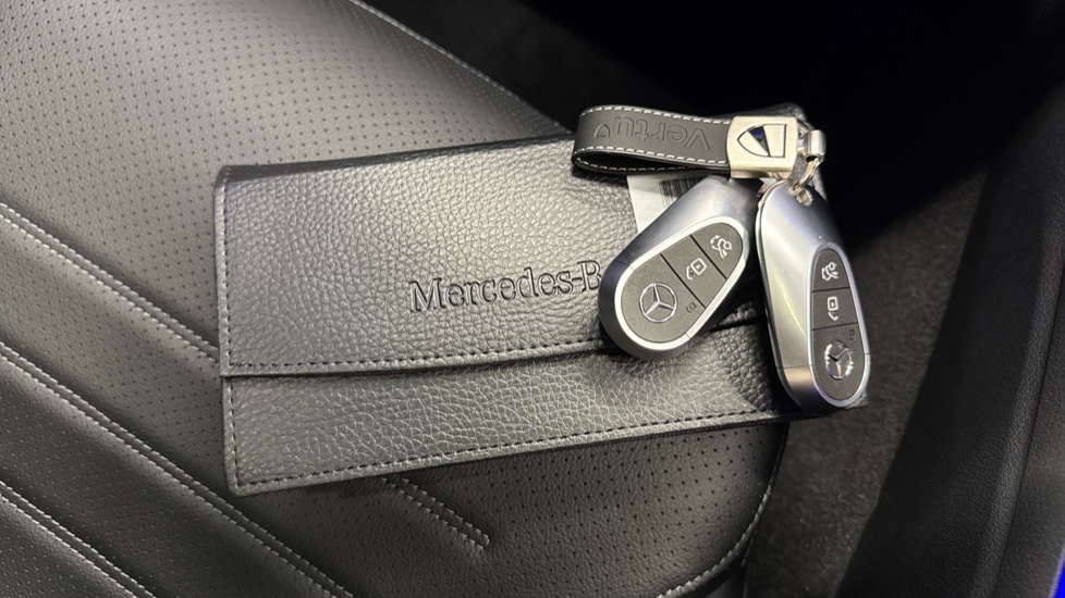 Mercedes-Benz C-Class C300e AMG Line Premium [Pan Roof] 5dr 9G-Tronic Estate - Image 19