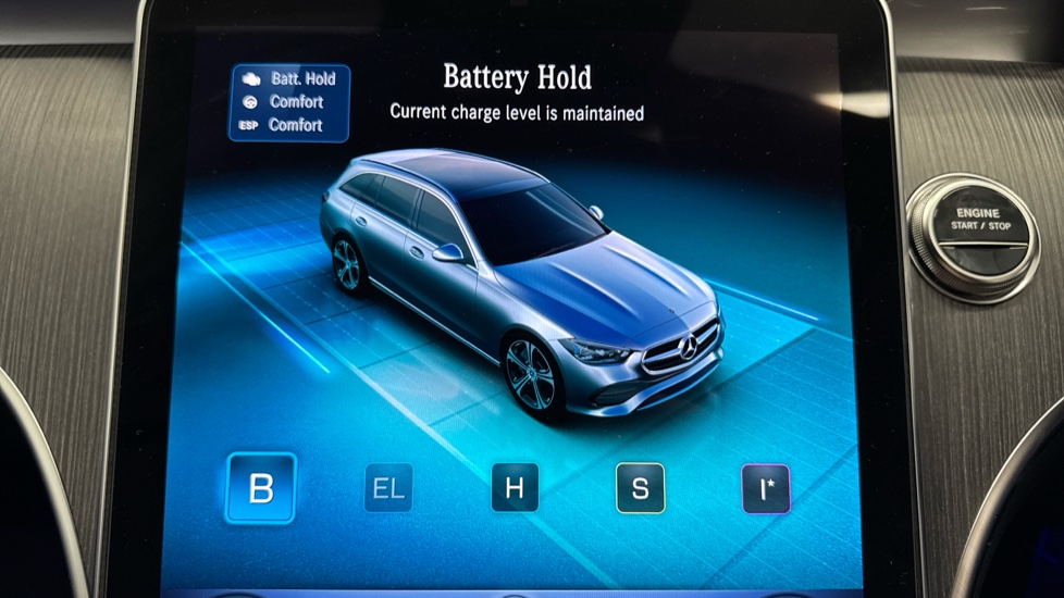 Mercedes-Benz C-Class C300e AMG Line Premium [Pan Roof] 5dr 9G-Tronic Estate - Image 38