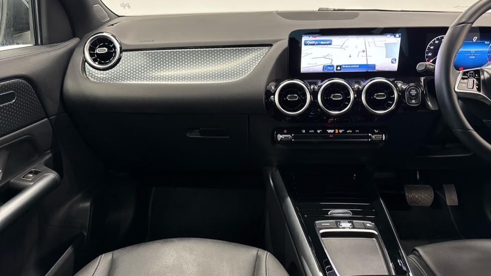 Mercedes-Benz GLA 200 Sport Executive 5dr Auto Petrol Hatchback - Image 14