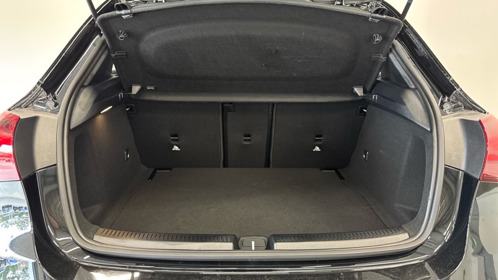 Mercedes-Benz A-Class A200 AMG Line Premium 5dr Auto Petrol Hatchback - Image 4