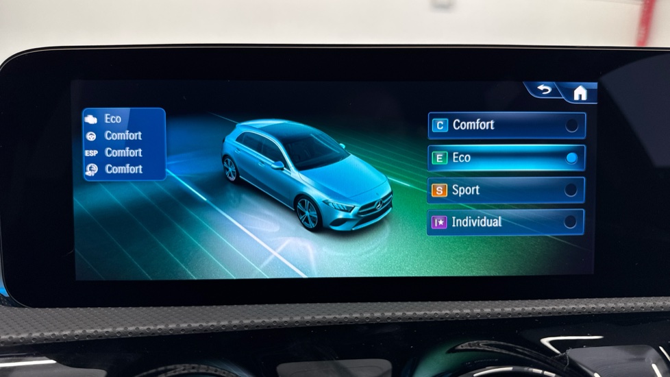 Mercedes-Benz A-Class A200 AMG Line Premium 5dr Auto Petrol Hatchback - Image 37
