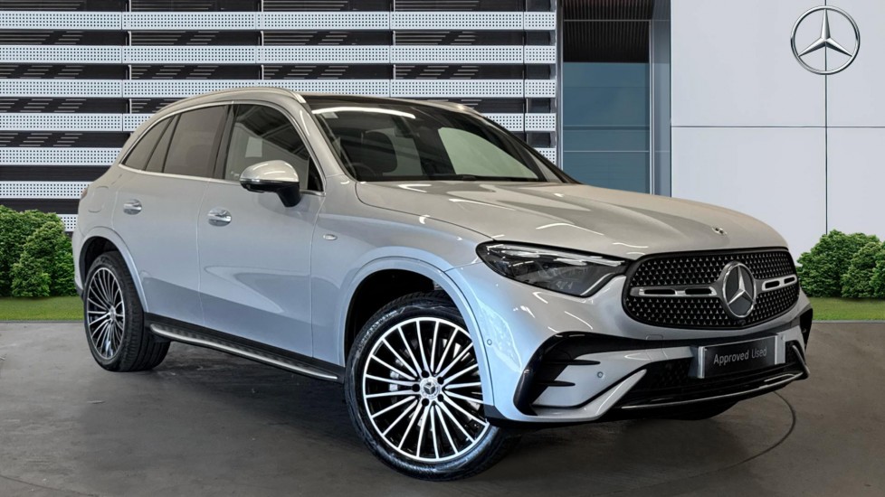 Mercedes-Benz GLC 300e 4Matic AMG Line Prem Plus 5dr 9G-Tronic Estate - Image 1