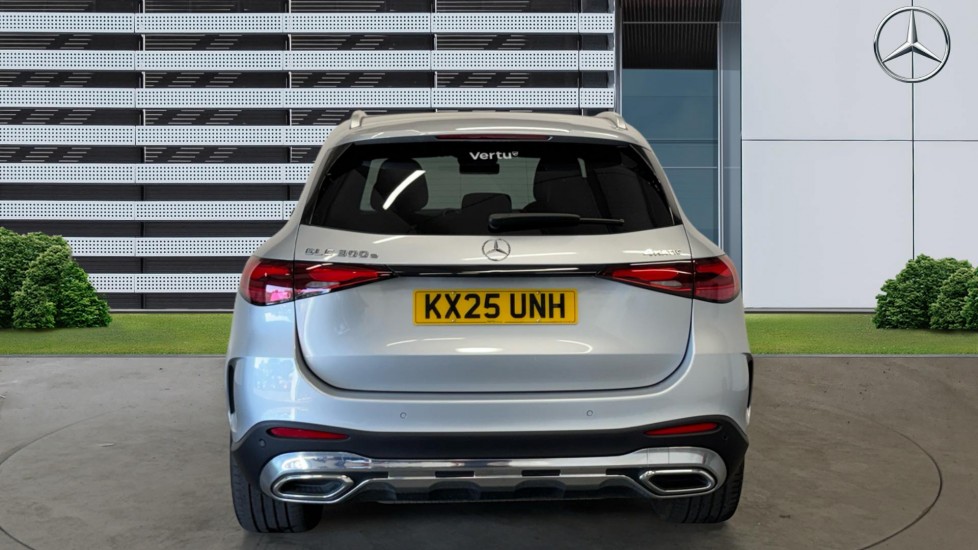 Mercedes-Benz GLC 300e 4Matic AMG Line Prem Plus 5dr 9G-Tronic Estate - Image 6