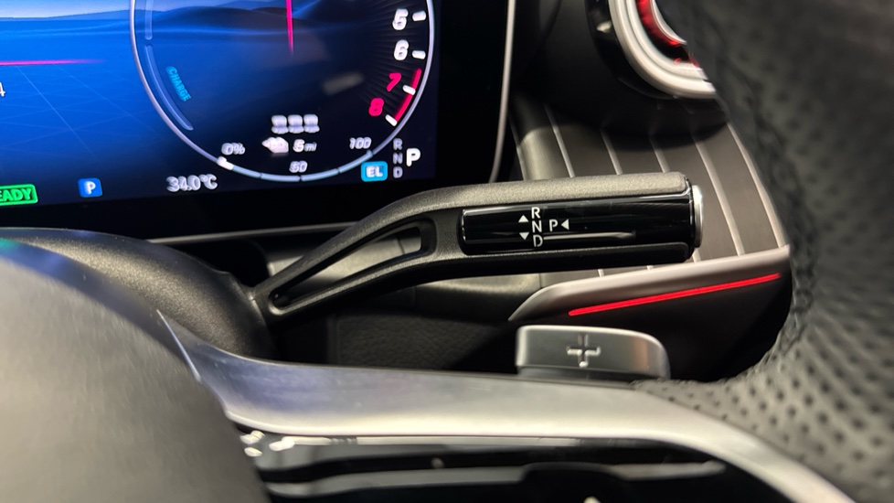 Mercedes-Benz GLC 300e 4Matic AMG Line Prem Plus 5dr 9G-Tronic Estate - Image 13