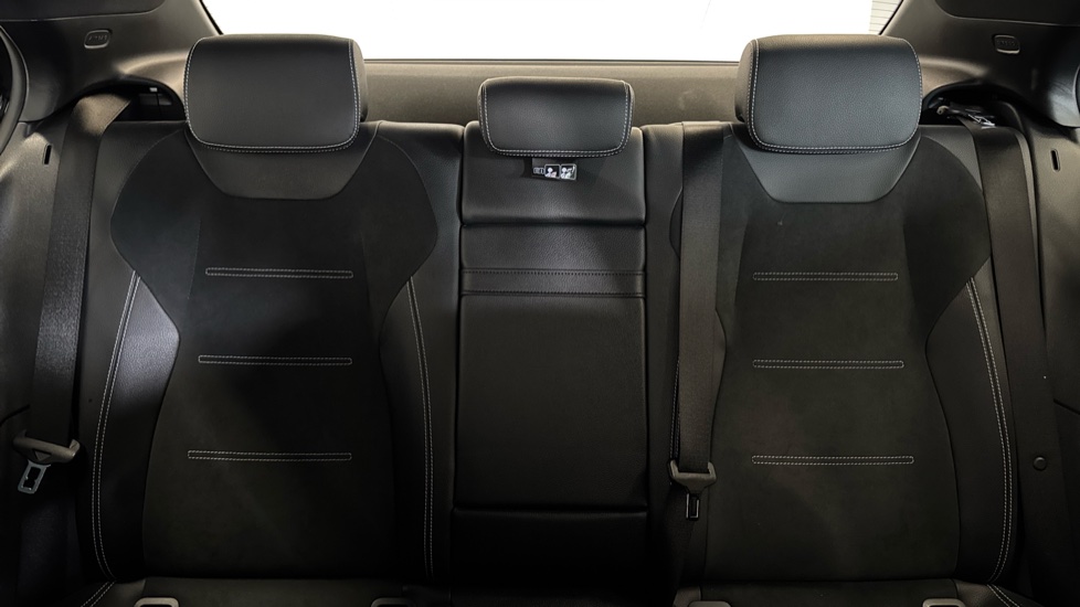Mercedes-Benz A-Class A180 AMG Line Premium Edition 4dr Auto Petrol Saloon - Image 15