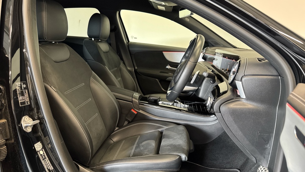 Mercedes-Benz A-Class A180 AMG Line Premium Edition 4dr Auto Petrol Saloon - Image 27
