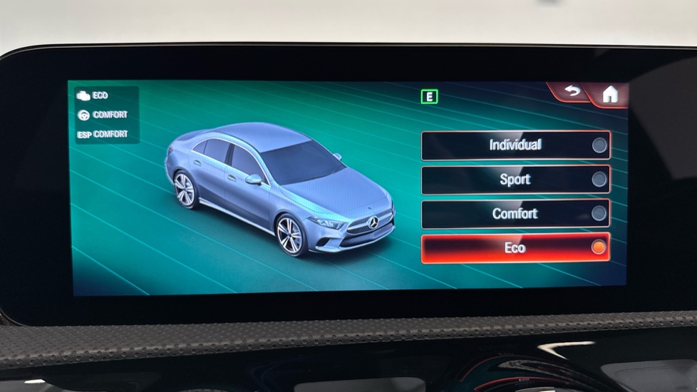 Mercedes-Benz A-Class A180 AMG Line Premium Edition 4dr Auto Petrol Saloon - Image 41