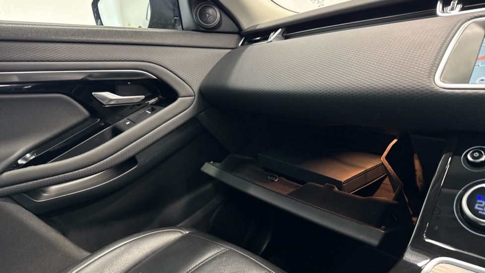 Land Rover Range Rover Evoque 2.0 D180 S 5dr Auto Diesel Hatchback - Image 36