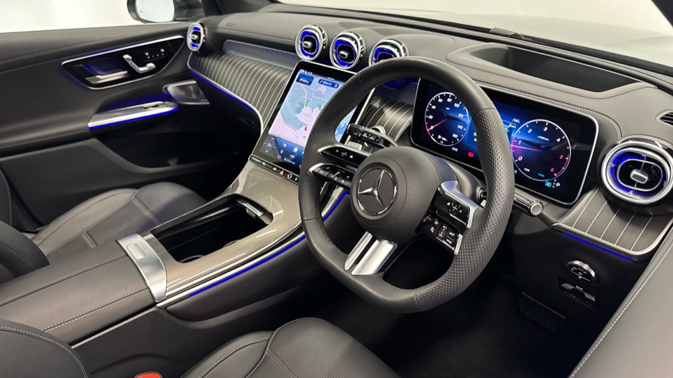 Mercedes-Benz GLC 300d 4Matic AMG Line Premium + 5dr 9G-Tronic Diesel Estate - Image 11