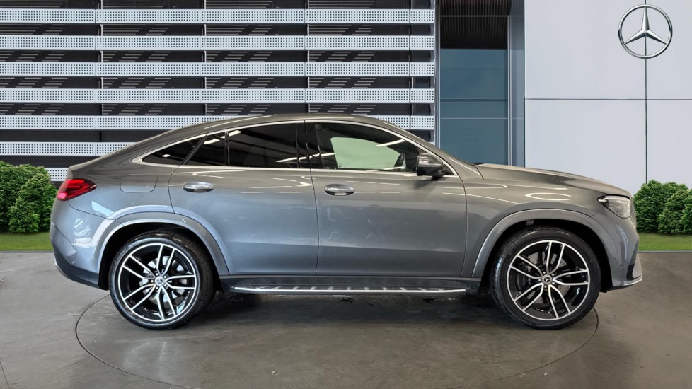 Mercedes-Benz GLE Coupe GLE 400e 4Matic AMG Line Premium + 5dr 9G-Tronic Estate - Image 5