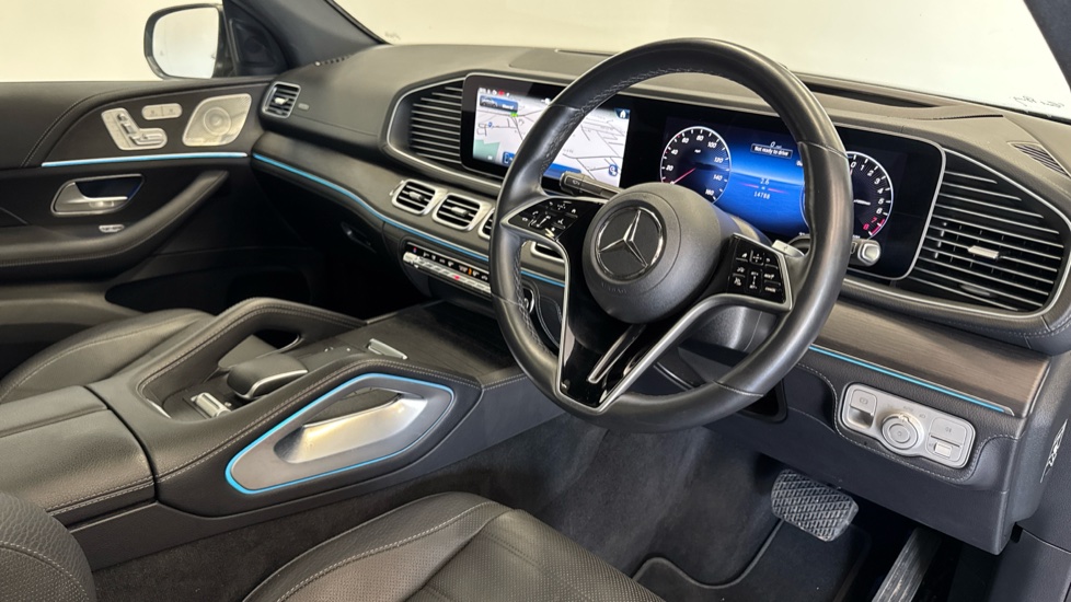 Mercedes-Benz GLE Coupe GLE 400e 4Matic AMG Line Premium + 5dr 9G-Tronic Estate - Image 11