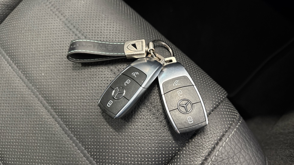 Mercedes-Benz GLE Coupe GLE 400e 4Matic AMG Line Premium + 5dr 9G-Tronic Estate - Image 20