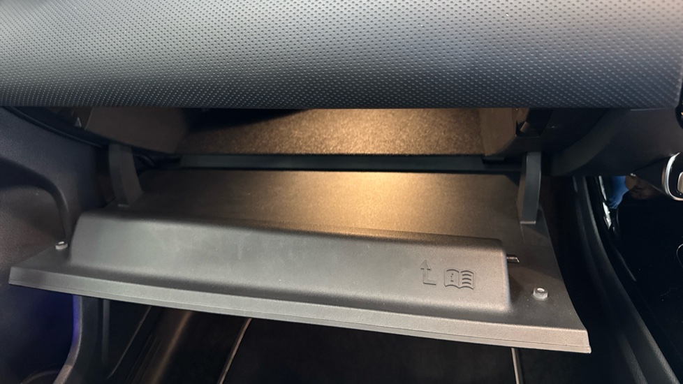 Mercedes-Benz A-Class A200 AMG Line Executive Edition 4dr Auto Petrol Saloon - Image 19