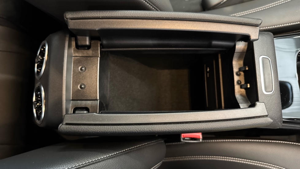 Mercedes-Benz A-Class A200 AMG Line Executive Edition 4dr Auto Petrol Saloon - Image 27