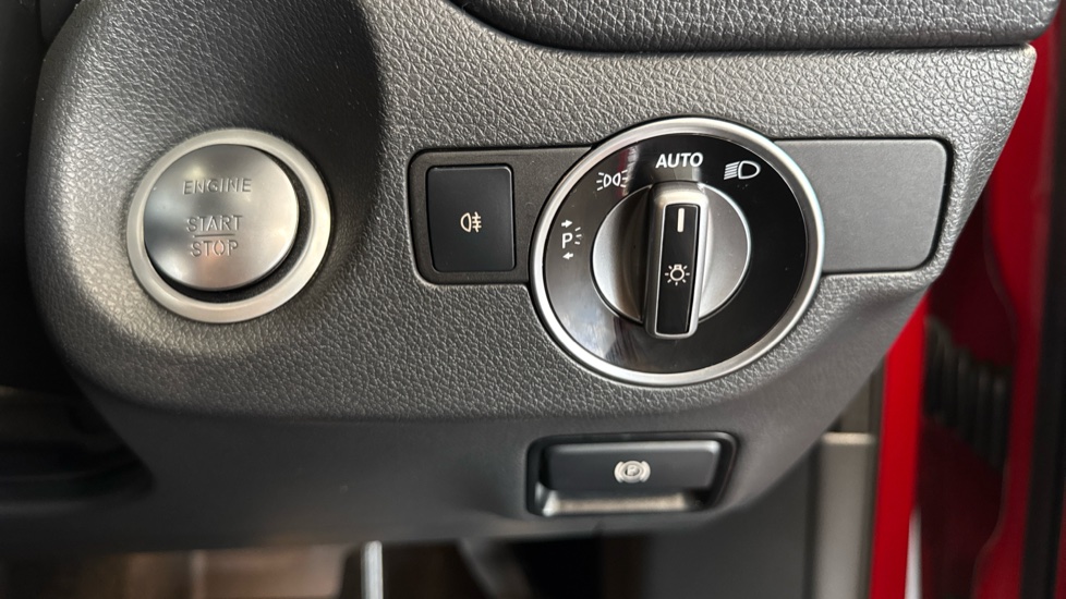 Mercedes-Benz GLA 200 AMG Line Edition Plus 5dr Auto Petrol Hatchback - Image 29