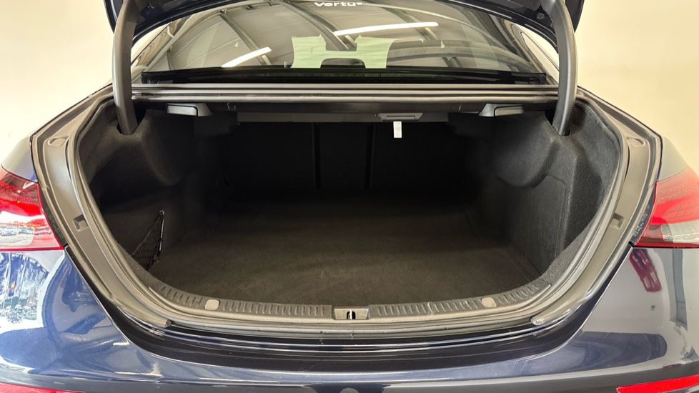 Mercedes-Benz E-Class E220d 200 AMG Line Night Ed Prem+ 4dr 9G-Tronic Diesel Saloon - Image 4