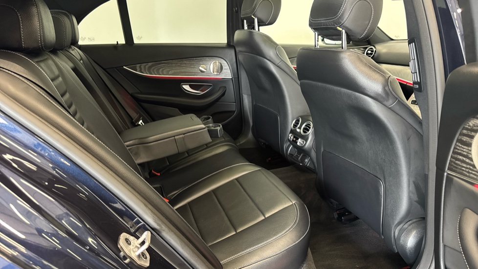 Mercedes-Benz E-Class E220d 200 AMG Line Night Ed Prem+ 4dr 9G-Tronic Diesel Saloon - Image 23