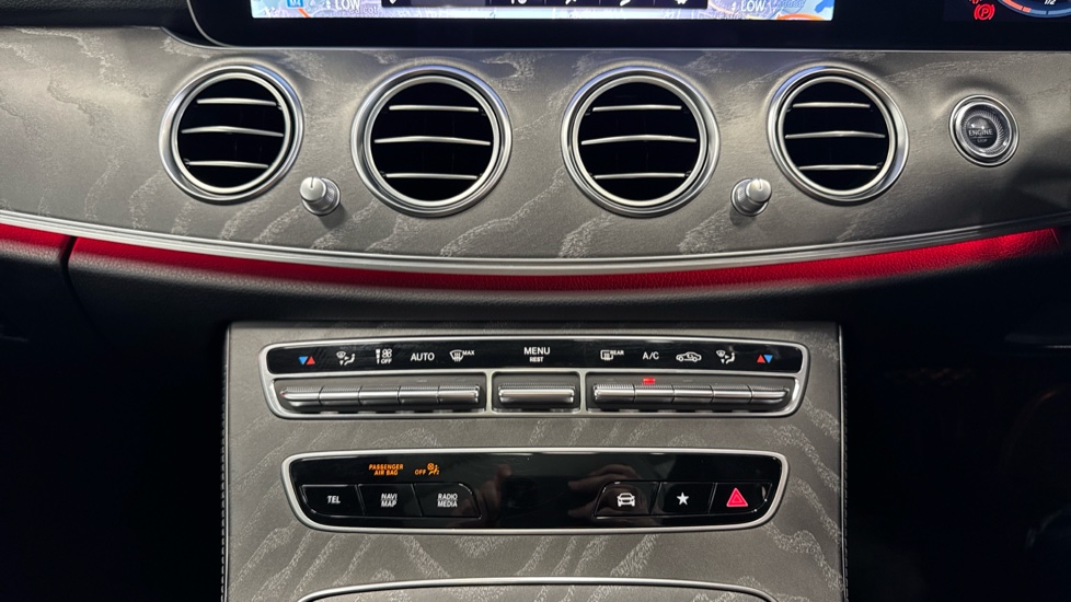 Mercedes-Benz E-Class E220d 200 AMG Line Night Ed Prem+ 4dr 9G-Tronic Diesel Saloon - Image 34