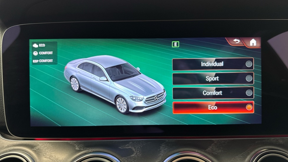 Mercedes-Benz E-Class E220d 200 AMG Line Night Ed Prem+ 4dr 9G-Tronic Diesel Saloon - Image 40