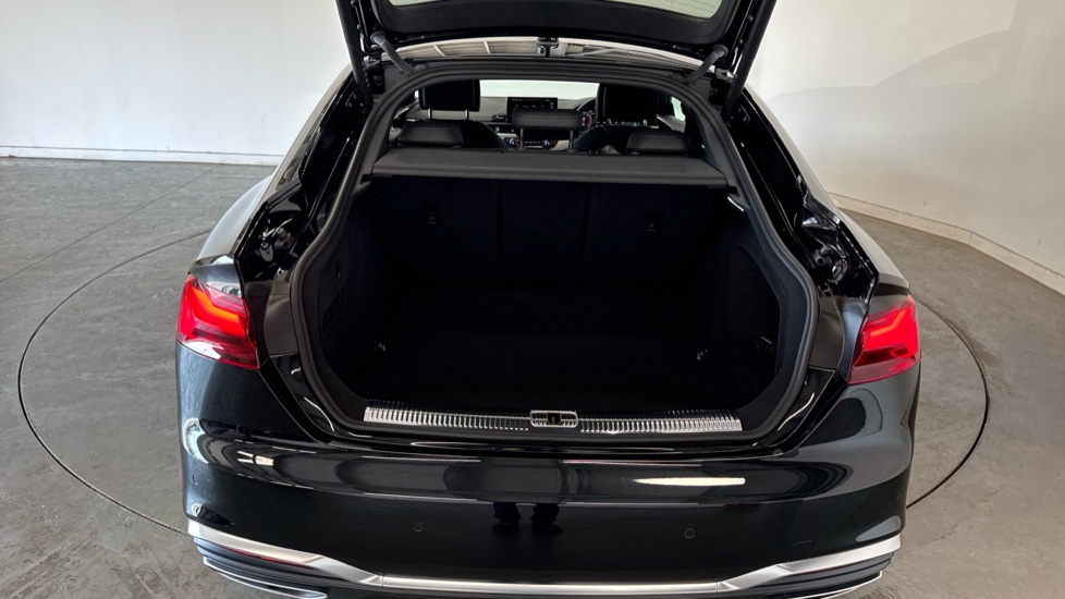 Audi A5 35 TFSI S Line 5dr S Tronic Petrol Hatchback - Image 4