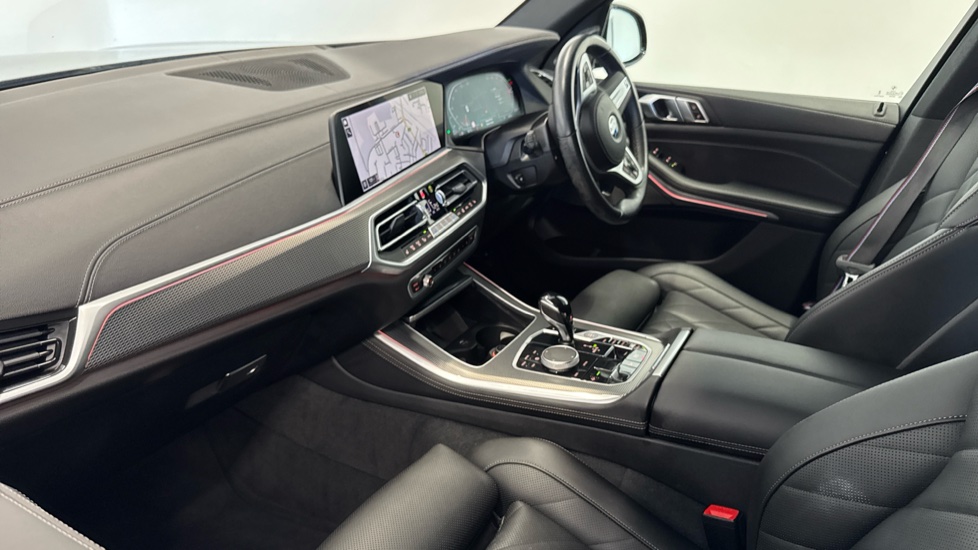 BMW X5 xDrive40d MHT M Sport 5dr Auto Diesel Estate - Image 9