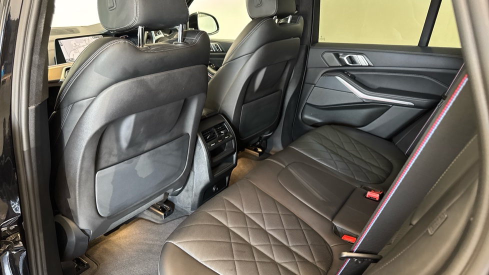 BMW X5 xDrive40d MHT M Sport 5dr Auto Diesel Estate - Image 16