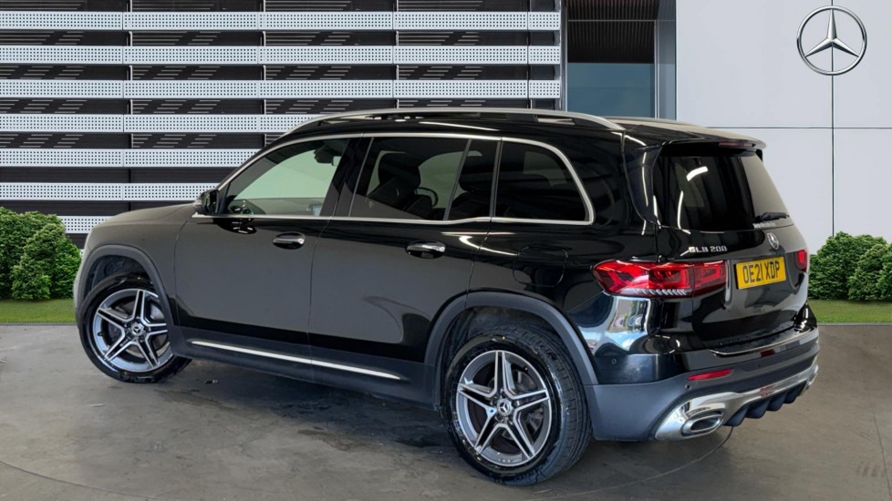 Mercedes-Benz GLB 200 AMG Line Premium Plus 5dr 7G-Tronic Petrol Estate - Image 2