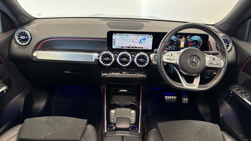 Mercedes-Benz GLB 200 AMG Line Premium Plus 5dr 7G-Tronic Petrol Estate - Image 10