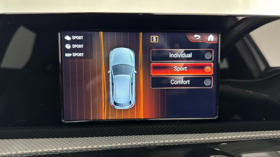 Mercedes-Benz A-Class A180 AMG Line 5dr Petrol Hatchback - Image 35