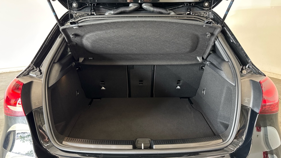 Mercedes-AMG A-Class A35 4Matic Touring Edition 5dr Auto Petrol Hatchback - Image 4