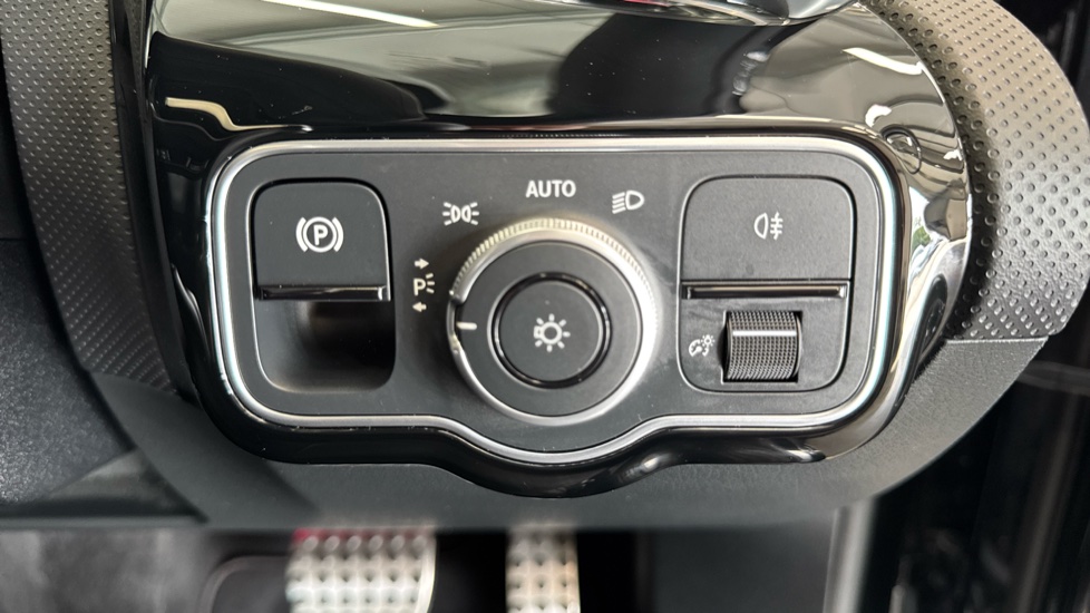 Mercedes-AMG A-Class A35 4Matic Touring Edition 5dr Auto Petrol Hatchback - Image 28